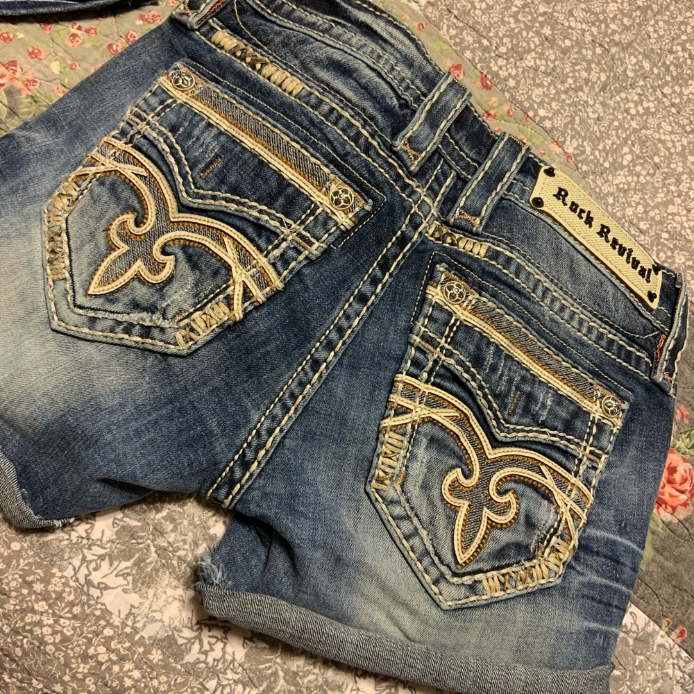 Rock Revival shorts
